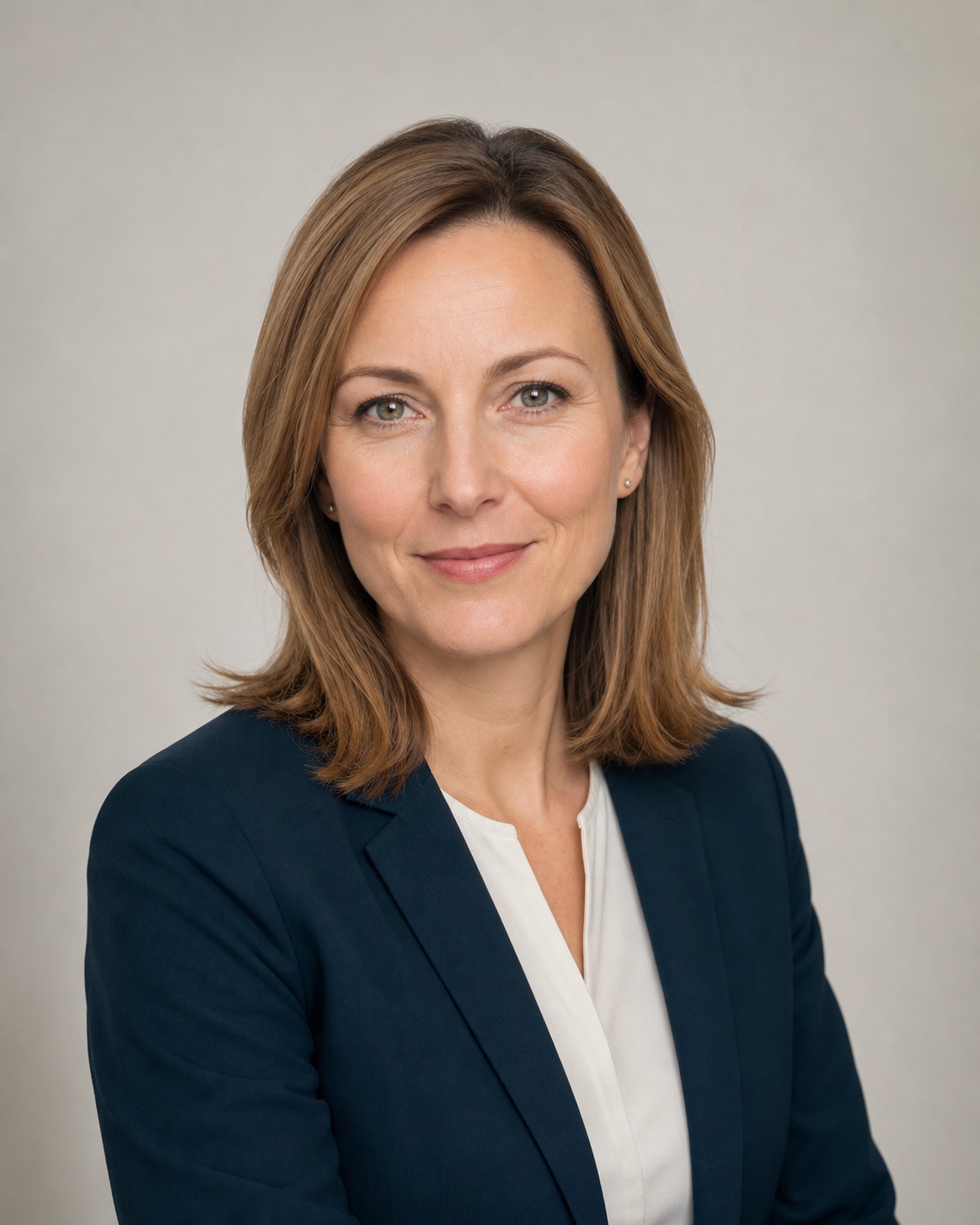 KI-generiertes Profilbild von Martina, der virtuellen Kanzleiassistenz von LexVault
